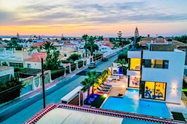 Chalet en Barrio La Siesta - El Salado - Torreta