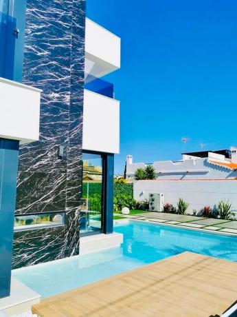 Chalet en Barrio La Siesta - El Salado - Torreta