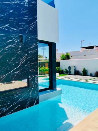 Chalet en Barrio La Siesta - El Salado - Torreta