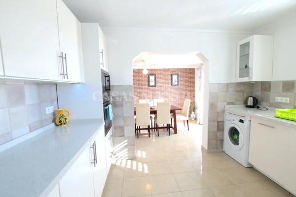 Casa independiente en calle Ortiz