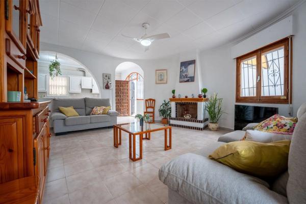 Chalet en Barrio La Siesta - El Salado - Torreta