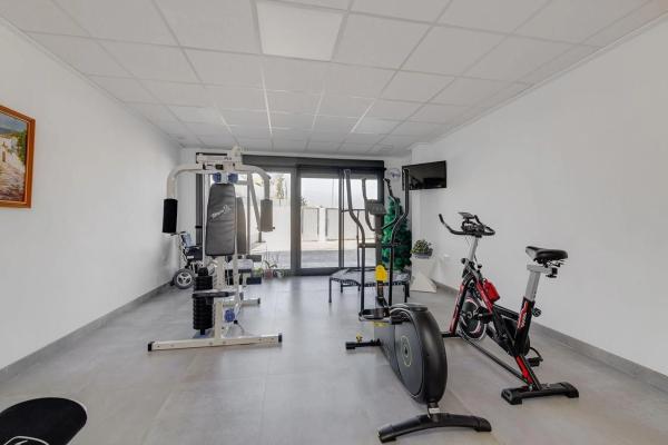 Casa independiente en avenida Elche Bal