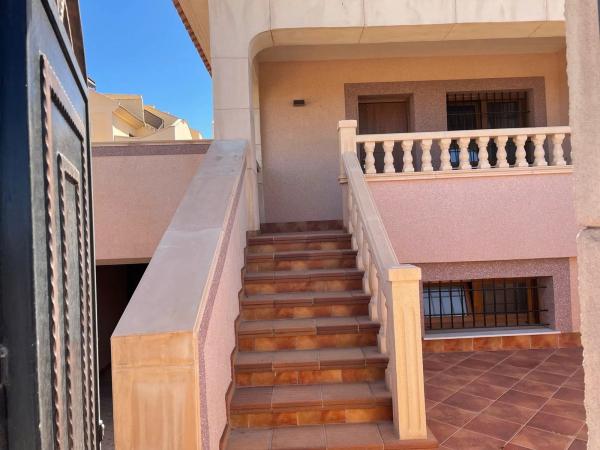 Chalet pareado en Ur Altos Los