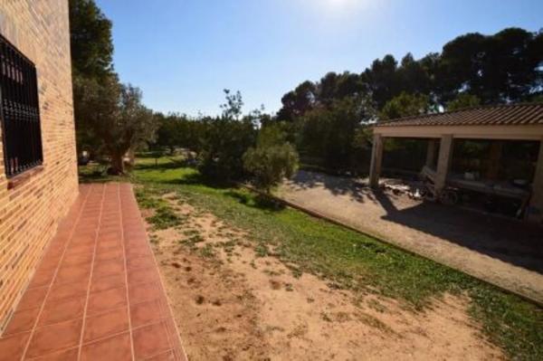 Chalet pareado en calle Ruidera, 87