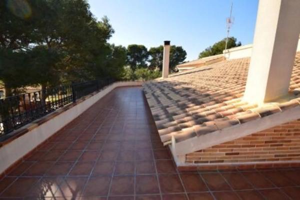 Chalet pareado en calle Ruidera, 87