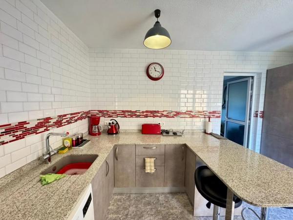 Chalet en Barrio Los Balcones - Los Altos del Edén