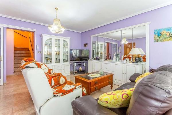 Chalet en Barrio Los Balcones - Los Altos del Edén