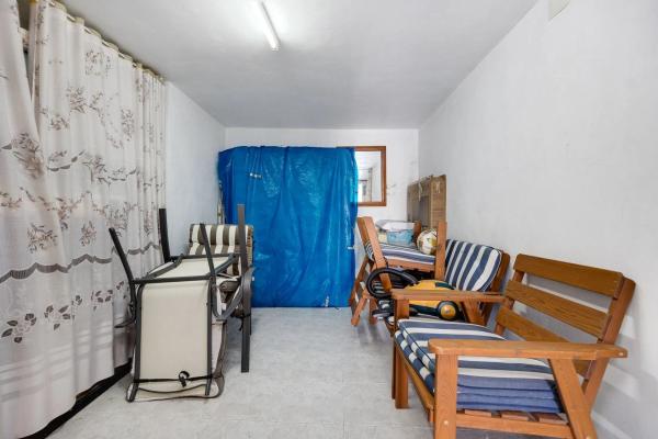 Chalet pareado en Av Torrevieja Bal, 199