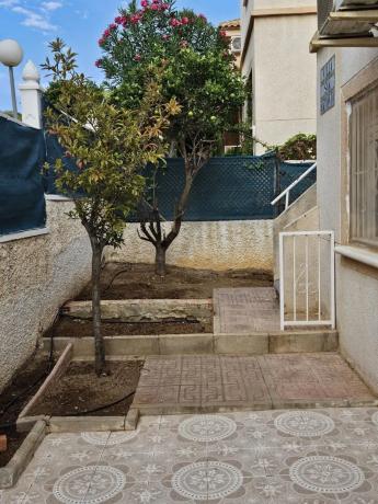 Chalet adosado en calle Cabeza de Manzaneda