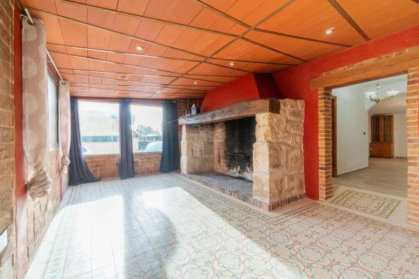 Casa independiente en calle Monteperdido, 22