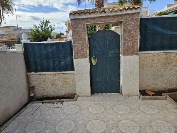 Chalet adosado en calle Cabeza de Manzaneda