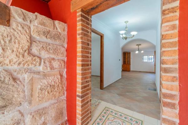 Casa independiente en calle Monteperdido, 22