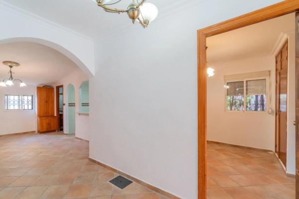 Casa independiente en calle Monteperdido, 22