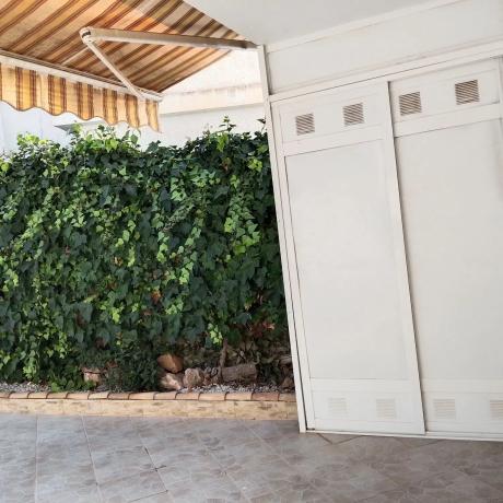 Chalet adosado en Av Torrevieja, 64