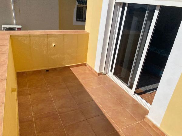 Chalet adosado en calle Escorpiones