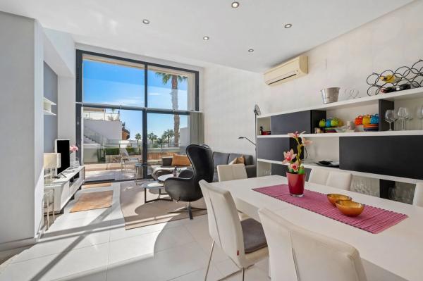 Chalet adosado en calle Valdepeñas, 1 t