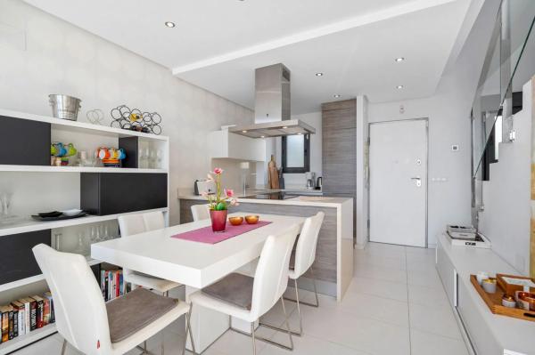 Chalet adosado en calle Valdepeñas, 1 t