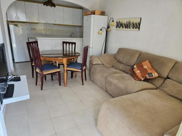 Chalet adosado en Vía, 13