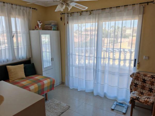 Casa independiente en avenida Sol Naciente, 30 b