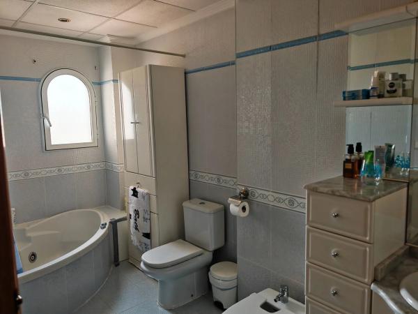 Casa independiente en avenida Sol Naciente, 30 b