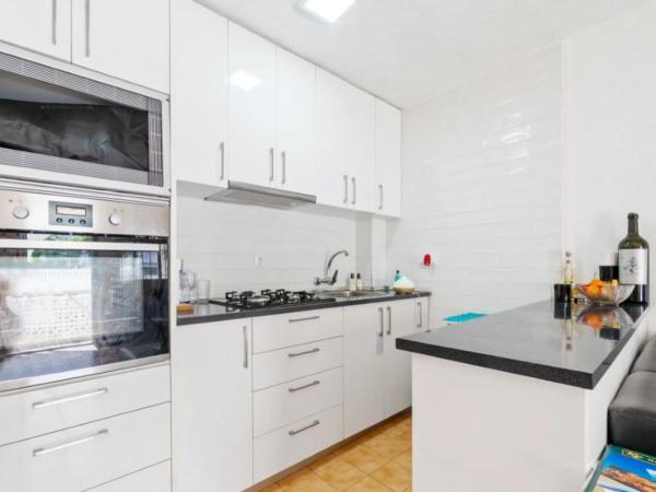 Chalet adosado en calle Londres, 11 -5