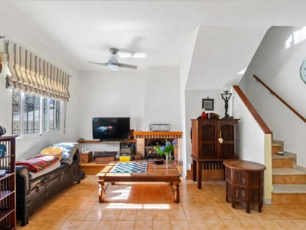 Chalet adosado en calle Londres, 11 -5