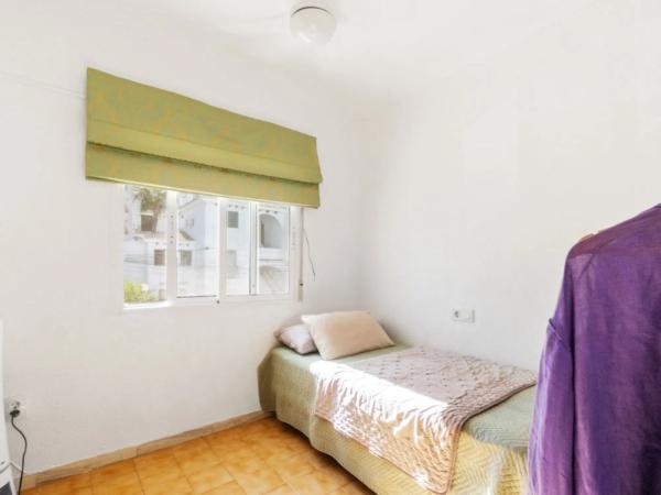 Chalet adosado en calle Londres, 11 -5