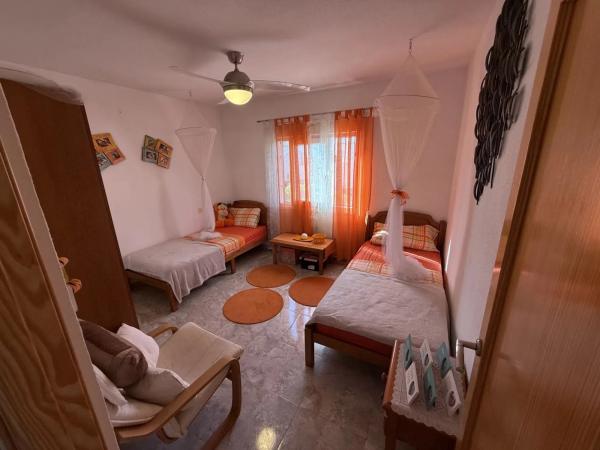 Chalet adosado en Ur Calas Blancas