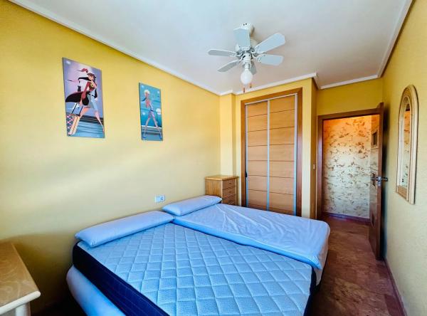 Piso en avenida Torreblanca, 16 b