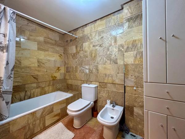 Piso en avenida Torreblanca, 16 b