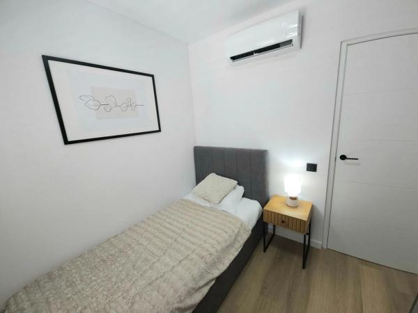 Chalet adosado en Urbanización Calas Blancas