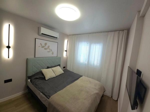 Chalet adosado en Urbanización Calas Blancas