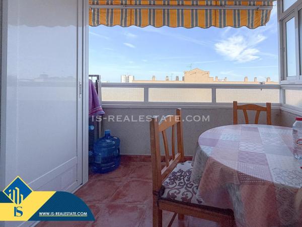 Chalet en calle Joven Pura, 57