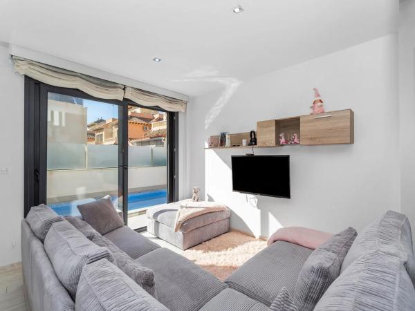 Chalet en calle Maite Pagazaurtundua Ruiz, 2