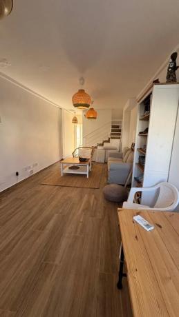 Casa independiente en ronda José Samper García, 67