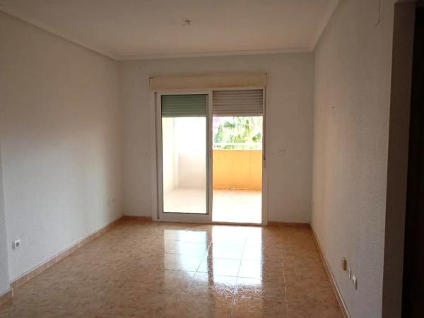 Piso en calle Helena