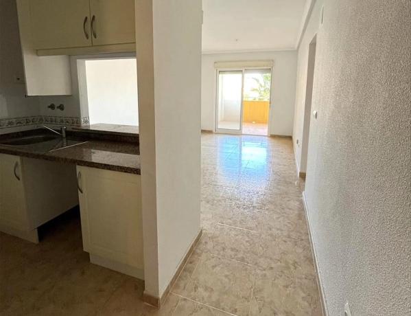 Piso en calle Helena