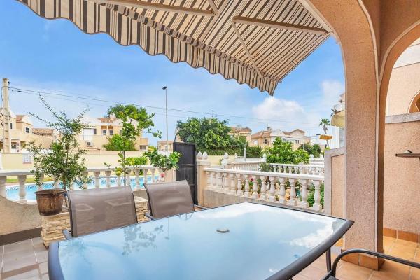 Casa independiente en calle Ariadna s/n