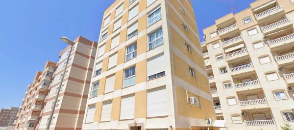 Piso en calle Bella Antonia