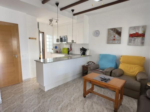 Chalet adosado en calle Doctor Alexander Fleming, 75