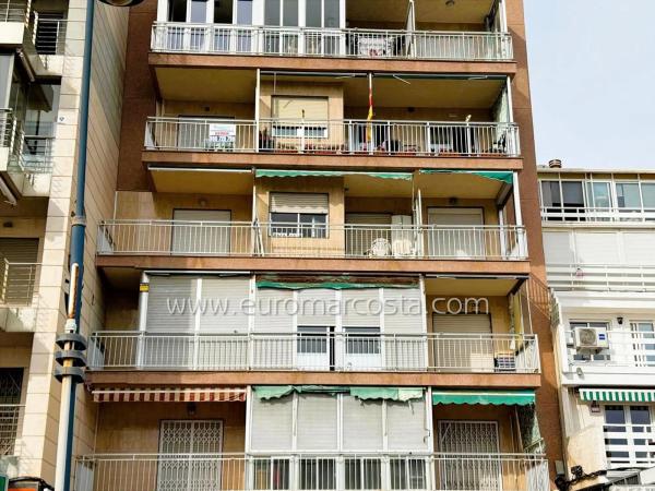 Piso en avenida de las Habaneras