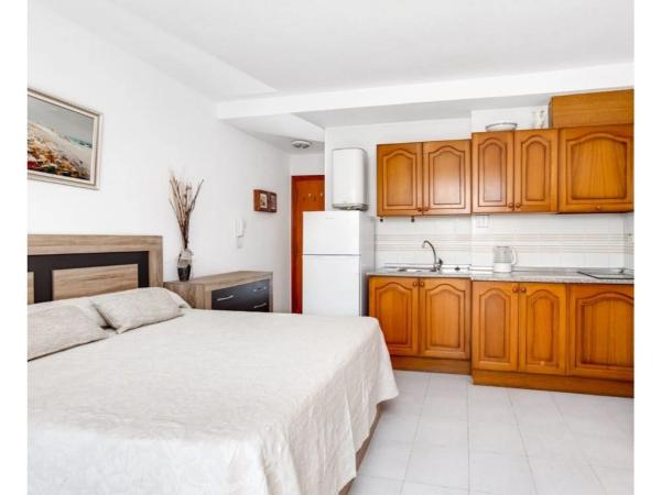 Estudio en calle Eneas