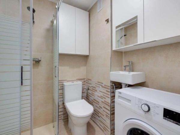 Piso en calle Finlandia, 5 -1