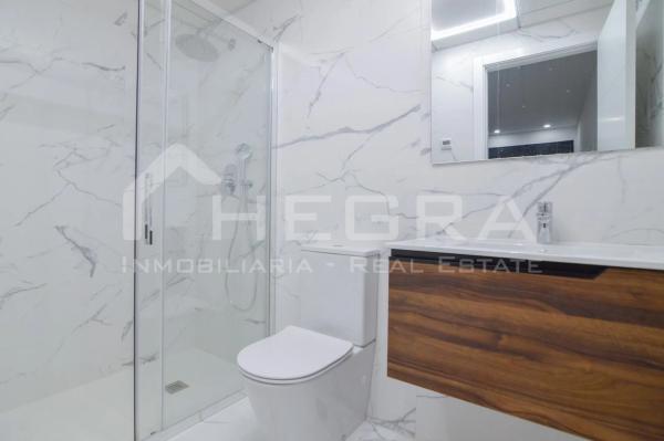 Piso en calle Ramón Gallud, 139