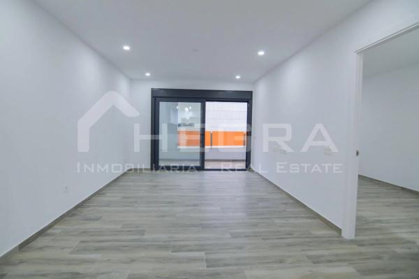 Piso en calle Ramón Gallud, 139