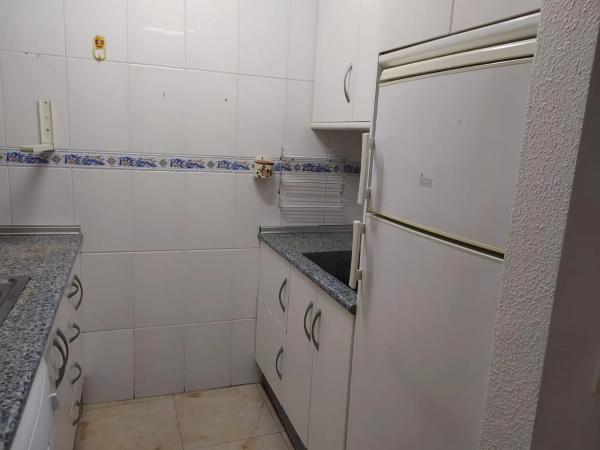 Piso en calle Ramón Gallud, 182