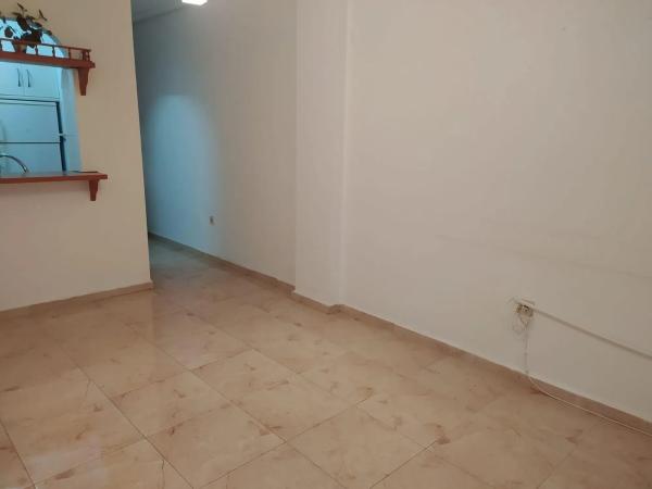 Piso en calle Ramón Gallud, 182