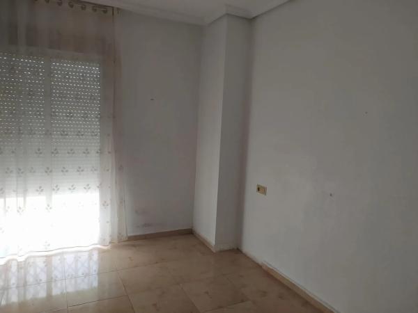 Piso en calle Ramón Gallud, 182