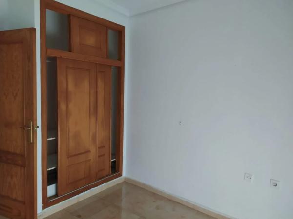 Piso en calle Ramón Gallud, 182