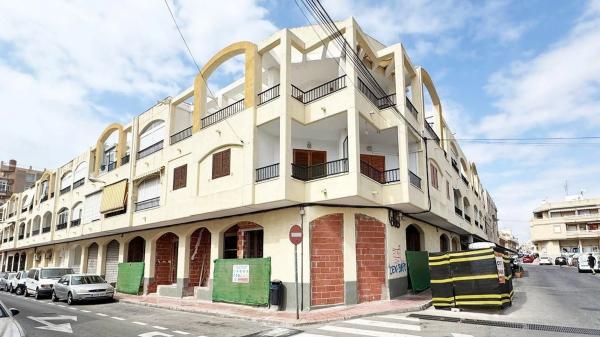 Estudio en Barrio Avenida Habaneras - Curva de Palangre
